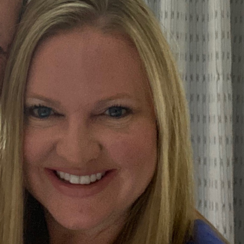 Meet your Posher, Alicia